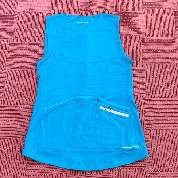 Icebreaker GT women’s medium Turquoise Sleeveless Performance run Top - Picture 5 of 16